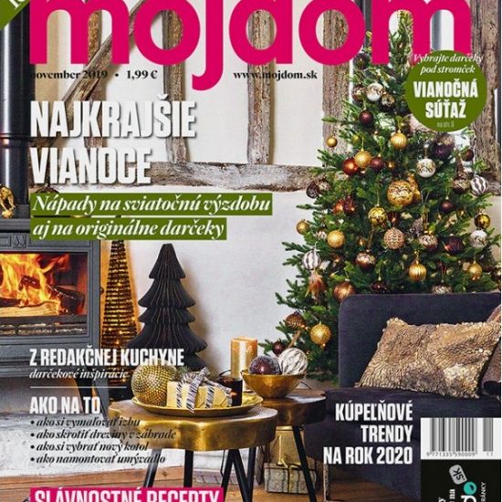 Môjdom cover časopisu s fotkou obývačky s vianočným stromčekom